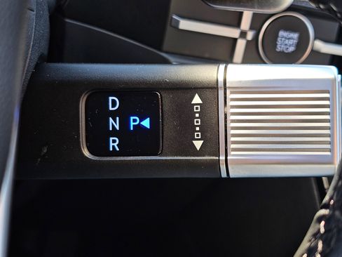 Used 2024 Hyundai Santa Fe SEL image 32