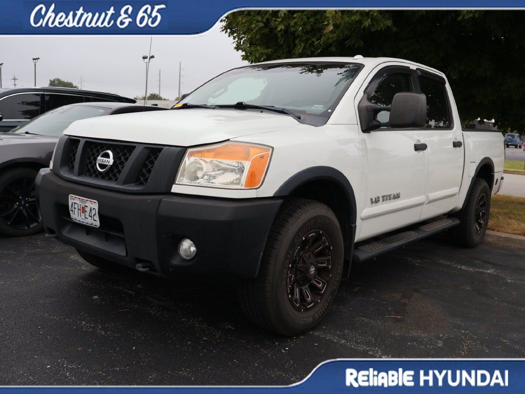Used 2014 Nissan Titan PRO-4X w/ Pro-4x Luxury Package AWD/4WD image 12