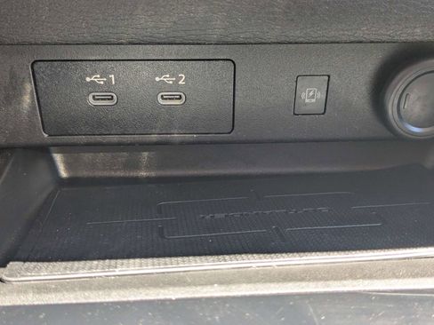 Used 2025 Mitsubishi Outlander SE AWD/4WD image 27