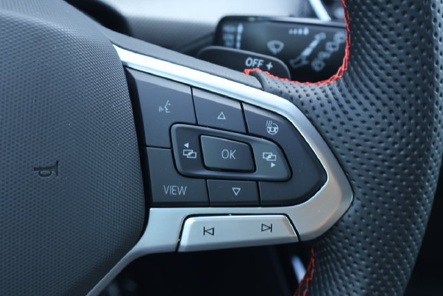 New 2026 Volkswagen GTI SE FWD image 21
