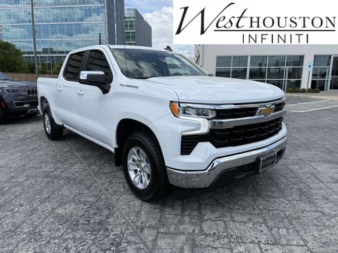 Used 2025 Chevrolet Silverado 1500 LT image 1