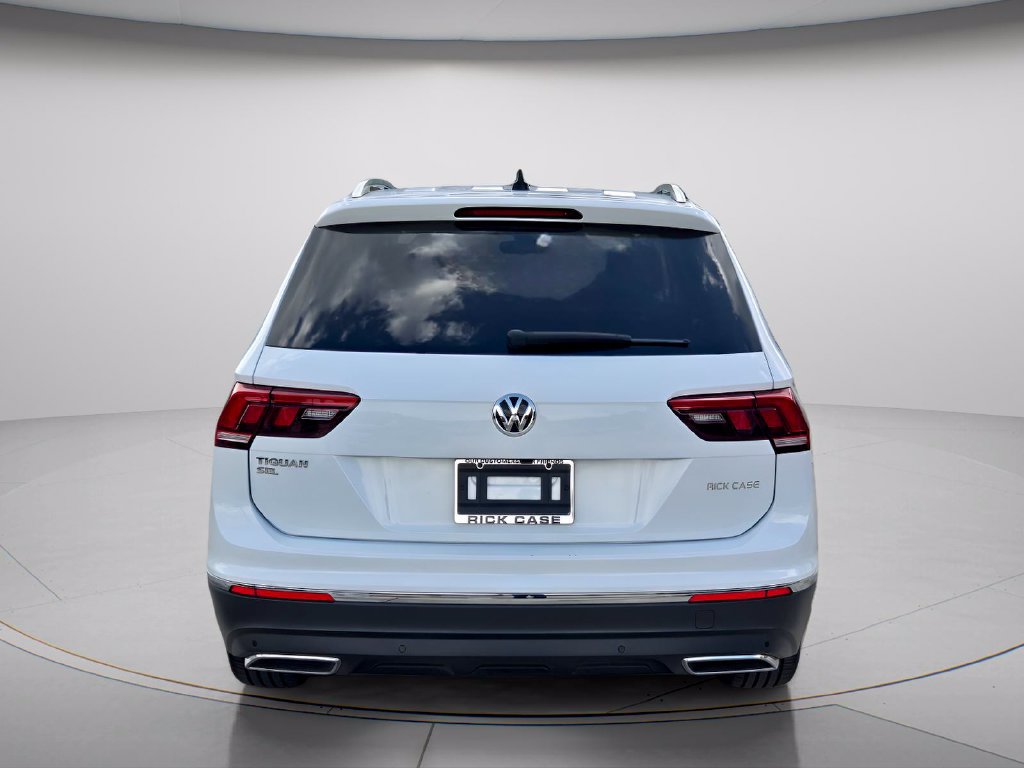 Used 2021 Volkswagen Tiguan SEL FWD image 5