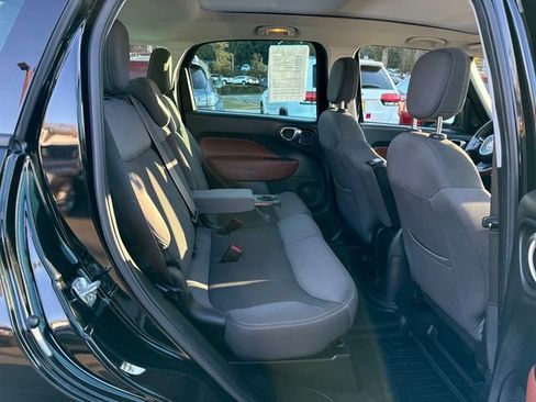 Used 2014 FIAT 500L Trekking w/ Popular Equipment Group image 10