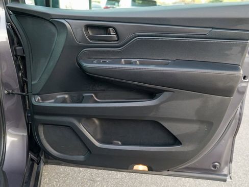 Used 2023 Honda Odyssey EX-L image 34