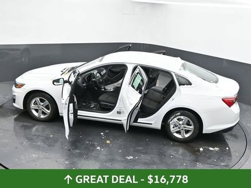 Used 2024 Chevrolet Malibu LT image 65