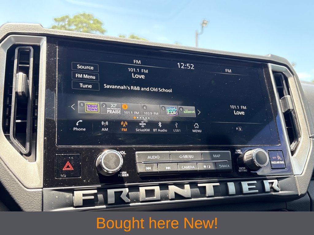 Used 2025 Nissan Frontier SL RWD image 15