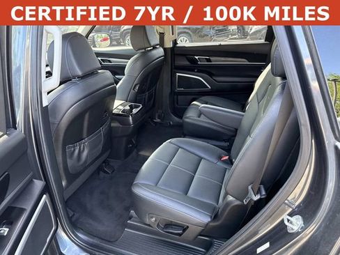 Used 2022 Kia Telluride EX w/ EX Premium Package AWD/4WD image 17