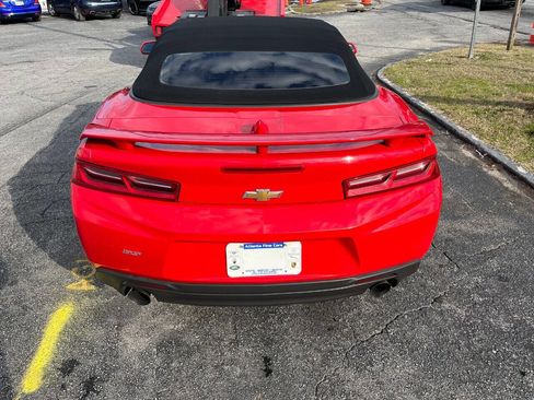 Used 2017 Chevrolet Camaro SS image 4