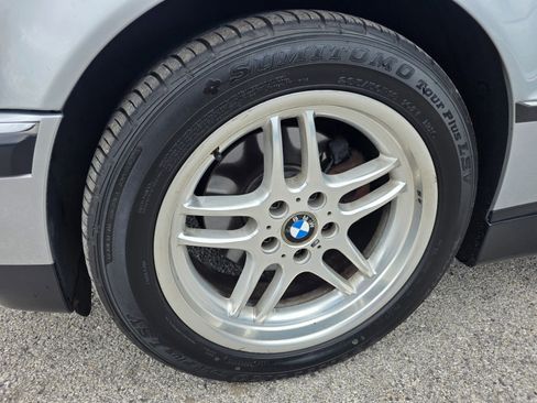Used 2000 BMW 740i RWD image 10