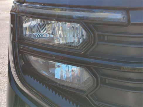 New 2025 Ford Expedition Active image 10