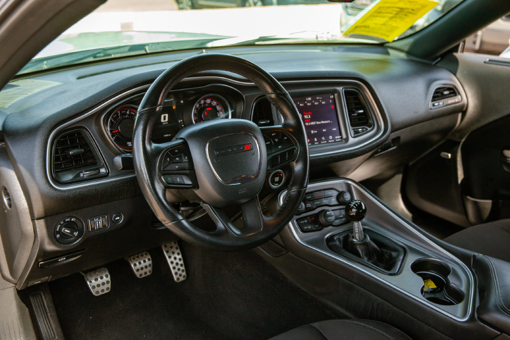 Used 2020 Dodge Challenger R/T Scat Pack RWD image 10