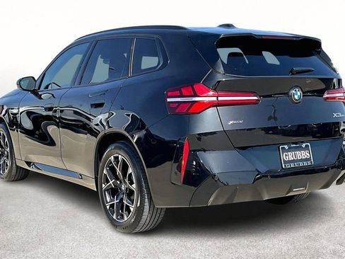 Used 2025 BMW X3 xDrive30i image 2