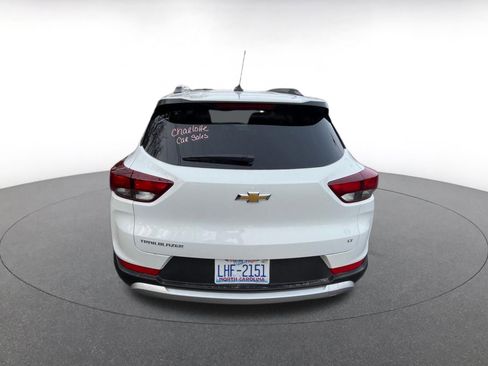 Used 2025 Buick Encore GX Preferred image 8