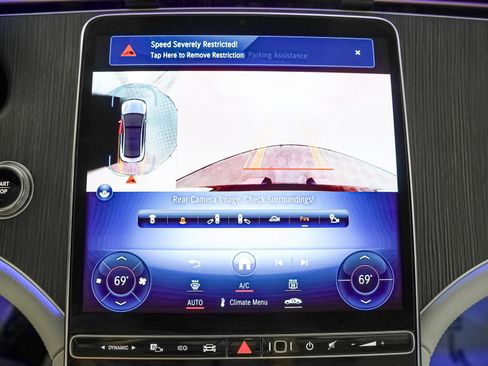 Certified 2023 Mercedes-Benz EQE 500 4MATIC Sedan w/ Exclusive Trim Package image 21