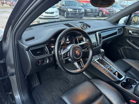 Used 2016 Porsche Macan S image 15