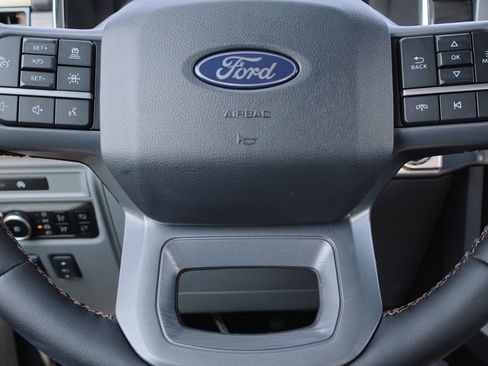 Certified 2025 Ford F150 Lariat w/ Equipment Group 501A Mid image 16