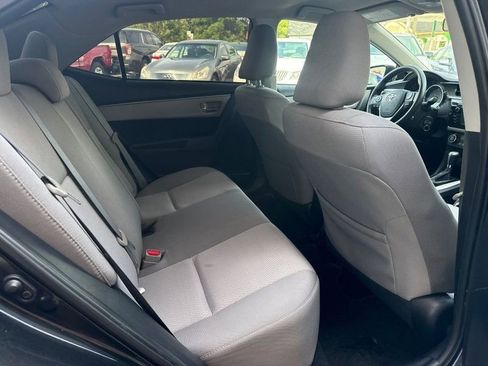 Used 2014 Toyota Corolla LE FWD image 20