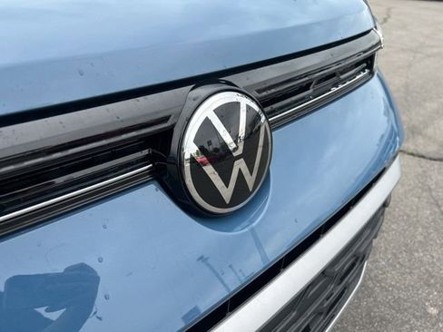 New 2026 Volkswagen Taos SE AWD/4WD image 11