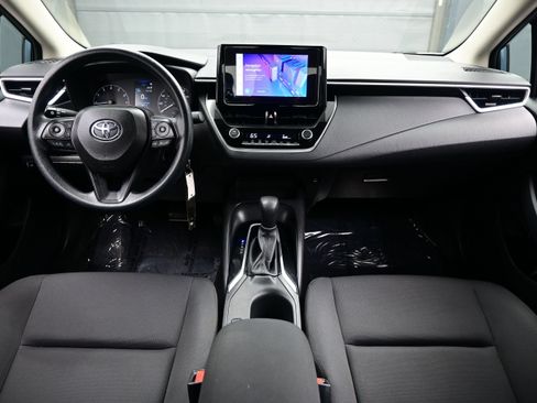 Used 2024 Toyota Corolla LE FWD image 16