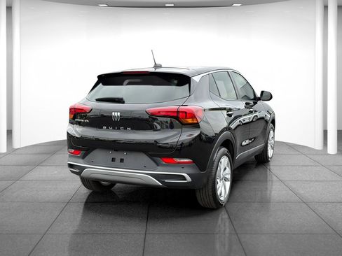 Used 2024 Buick Encore GX Preferred w/ Comfort Package FWD image 7