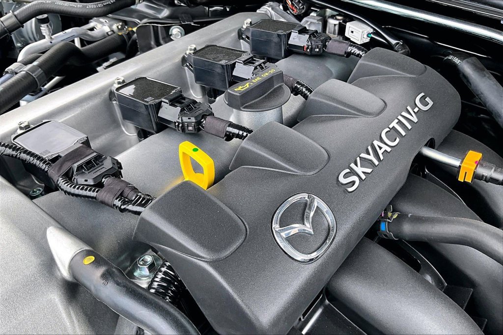 New 2026 MAZDA MX-5 Miata Grand Touring RWD image 16