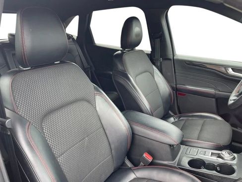 Used 2023 Ford Escape ST-Line Select AWD/4WD image 44