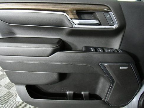 Used 2024 Chevrolet Silverado 1500 RST w/ Convenience Package II image 21