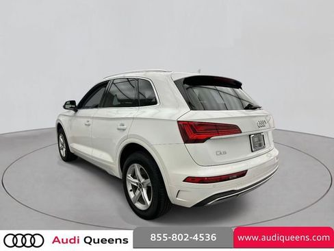 Certified 2023 Audi Q5 2.0T Premium w/ Convenience Package AWD/4WD image 2