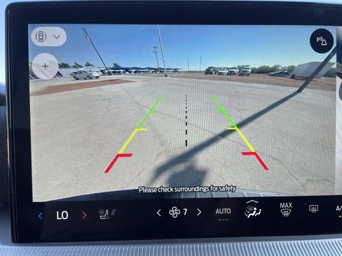 Used 2025 Ford Explorer ST-Line w/ ST-Line Street Pack image 19