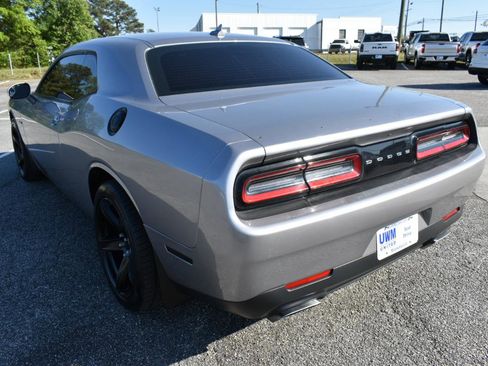 Used 2017 Dodge Challenger R/T w/ Sound Group image 8
