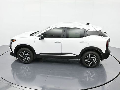 New 2026 Nissan Kicks SV image 35