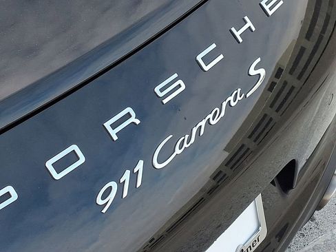 Used 2017 Porsche 911 Carrera S image 30