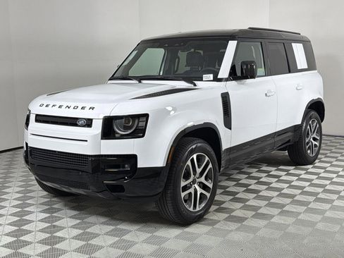 New 2026 Land Rover Defender 110 X-Dynamic SE image 1