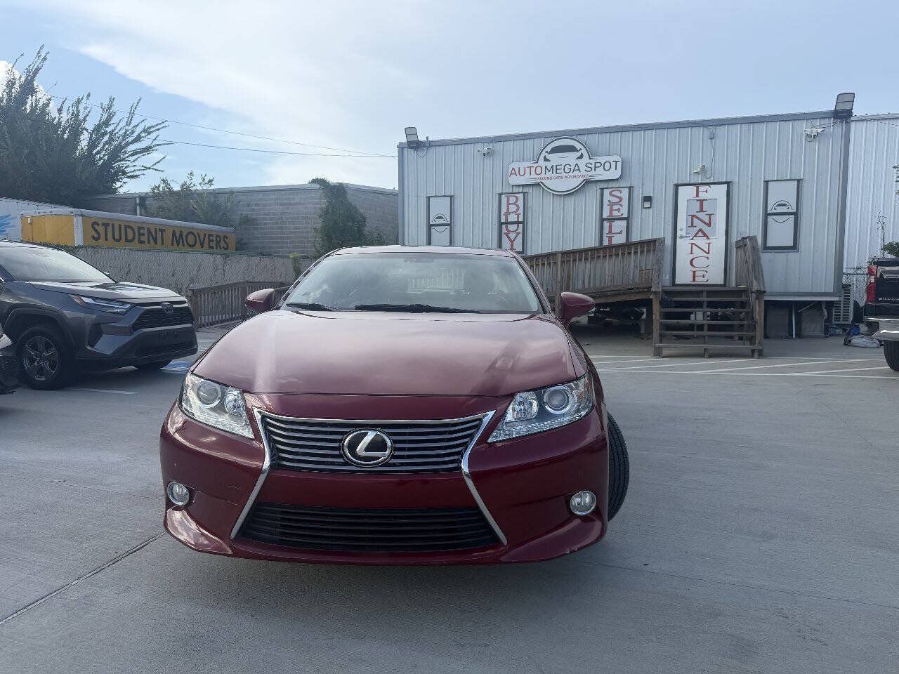 Used 2015 Lexus ES 350 w/ Premium Package FWD image 4
