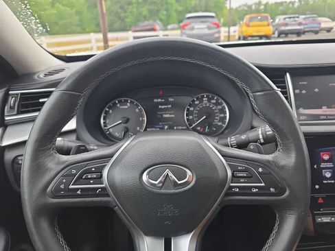 Used 2019 INFINITI QX50 Essential w/ Premium Audio Package FWD image 17