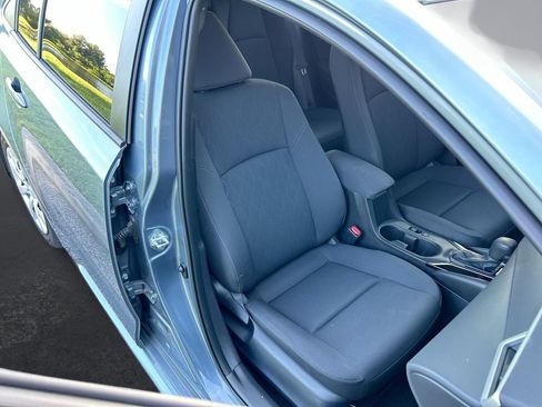 Used 2024 Toyota Corolla LE FWD image 30