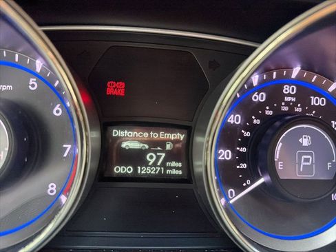 Used 2013 Hyundai Sonata GLS w/ Popular Equipment Pkg FWD image 9