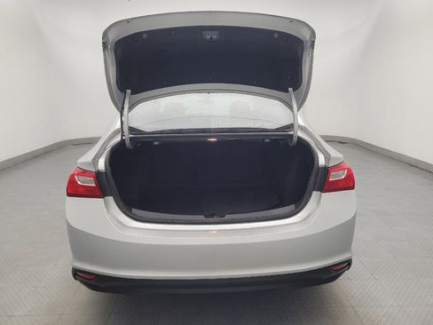 Used 2020 Chevrolet Malibu LS FWD image 29