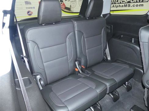 Used 2020 GMC Acadia SLT w/ Driver Alert Package II image 20