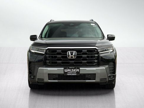 New 2026 Honda Pilot Elite image 2