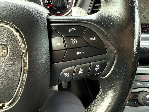 Used 2018 Dodge Challenger R/T Scat Pack w/ Technology Group image 16