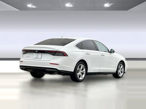 Certified 2023 Honda Accord LX image 8