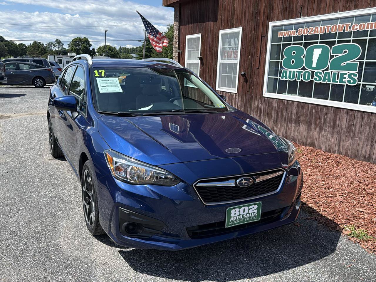 Used 2017 Subaru Impreza 2.0i Premium AWD/4WD image 2
