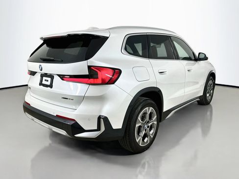 Used 2025 BMW X1 xDrive28i AWD/4WD image 5