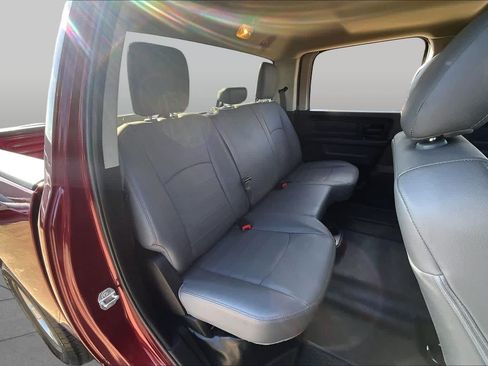 Used 2019 RAM 1500 Tradesman w/ Chrome Appearance Group RWD image 20