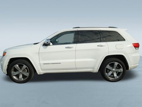 Used 2015 Jeep Grand Cherokee Overland w/ Trailer Tow Group IV image 4