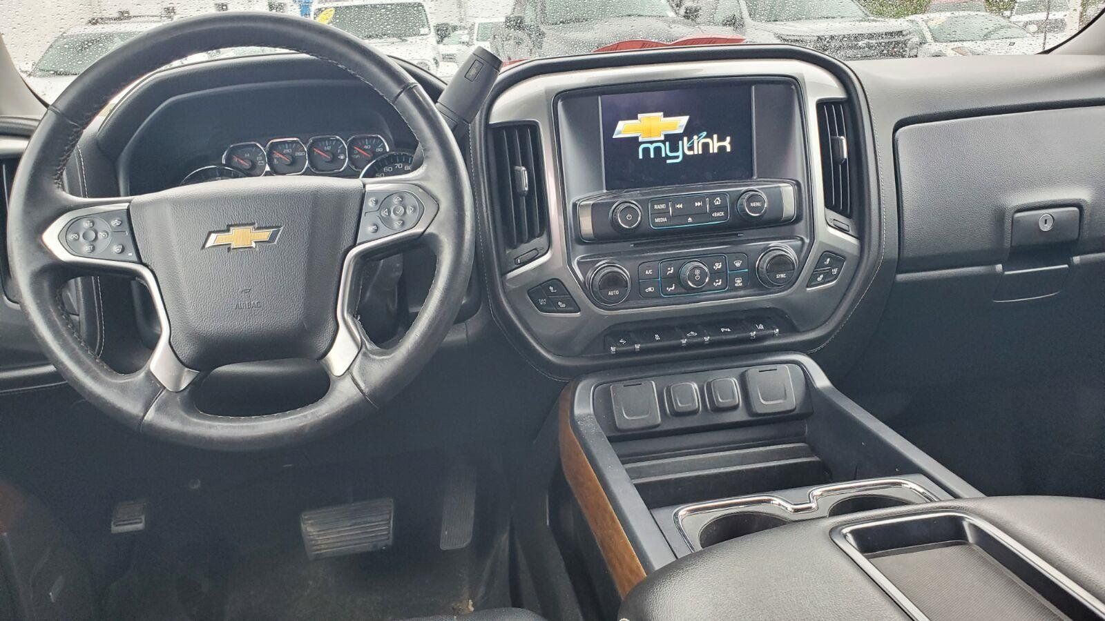 Used 2015 Chevrolet Silverado 1500 LTZ w/ LTZ Plus Package AWD/4WD image 7
