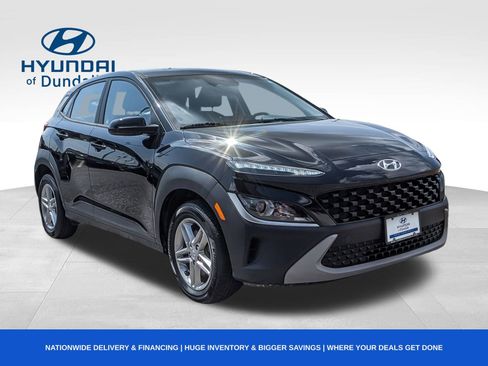 Used 2022 Hyundai Kona SE image 11