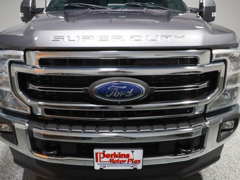 Used 2022 Ford F250 Lariat w/ Lariat Ultimate Package image 4