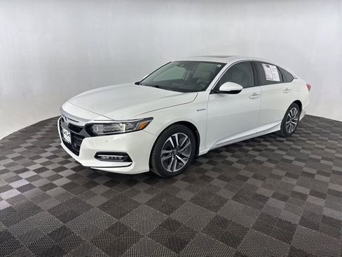 Used 2018 Honda Accord Touring image 5